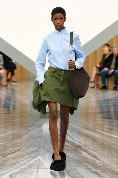 Look 40